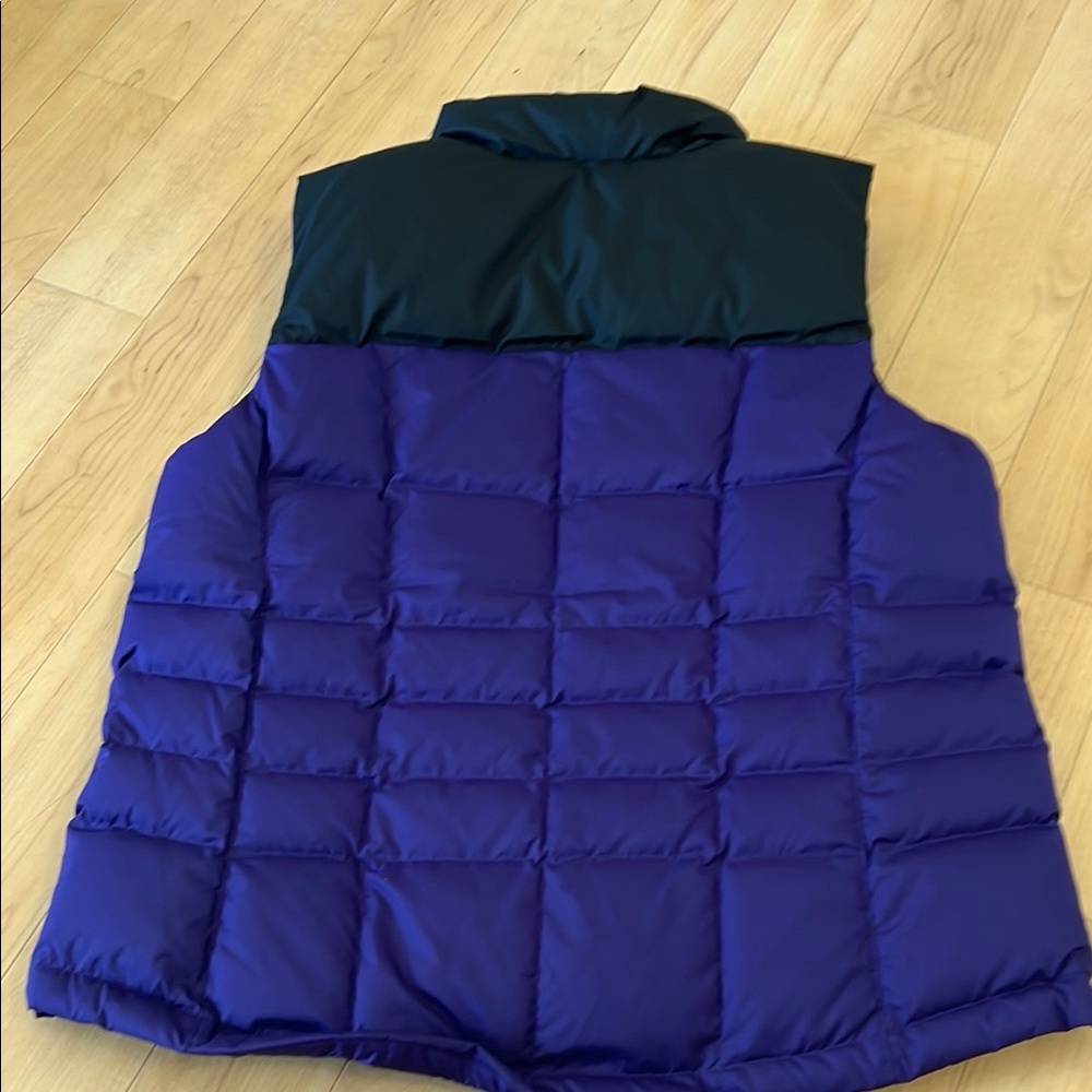 L.L. Bean Quilted Purple and Black Vest for Outdoor Adventures - Picture 13 of 16